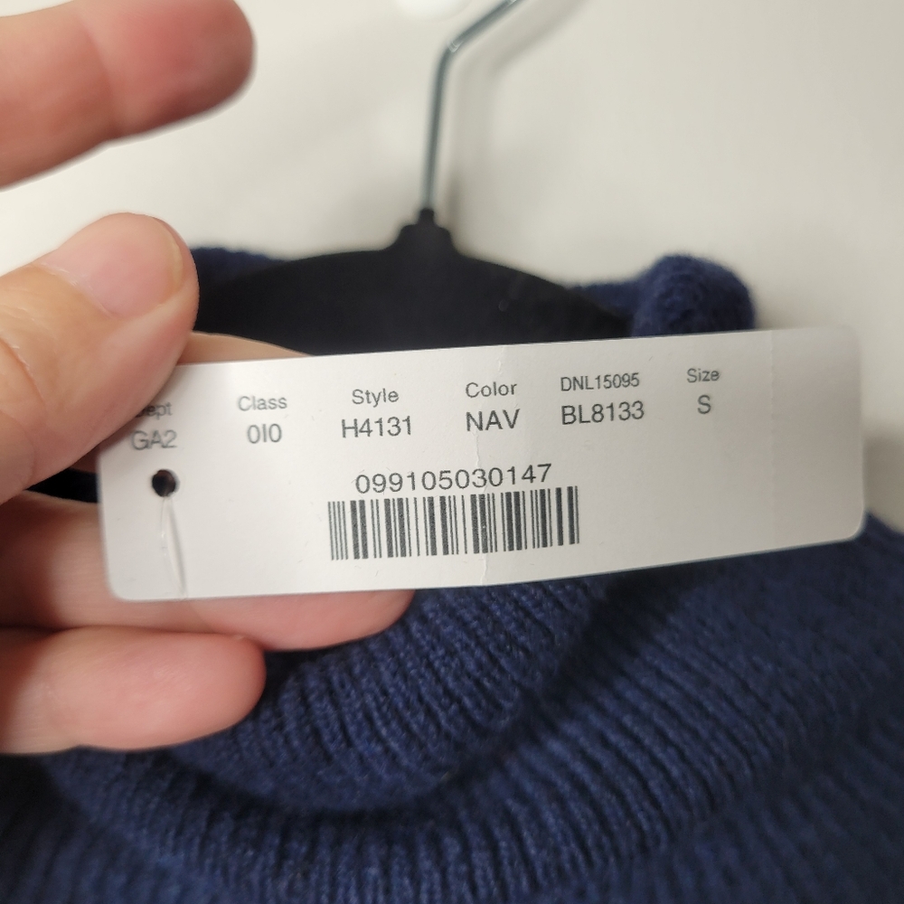 J Crew Softest Yarn Sweater - Picture 7 of 8